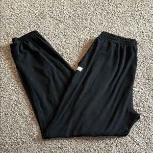 Vuori Women’s Joggers - Small